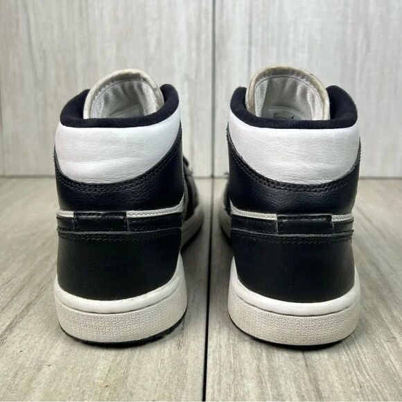 Jordan 1 Retro Mid Panda Black White Lace Up Sneaker Casual Shoe Women’s Size 5 - Picture 7 of 9